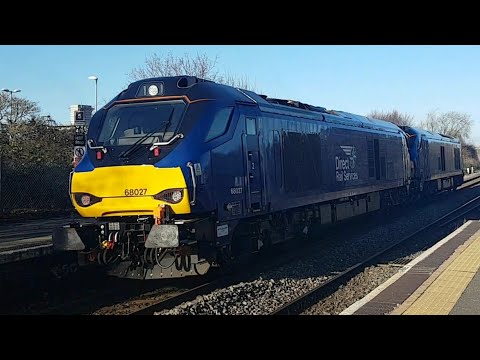 DRS class 68's 68022 'resolution' and 68027 on a light engine move as 0Z11