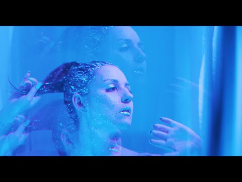 JANINE FEAT. ENDLESS ENCORE - End of the World (Official Video) 4K