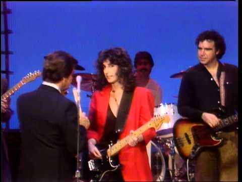 Dick Clark Interviews Karla Bonoff - American Bandstand 1982