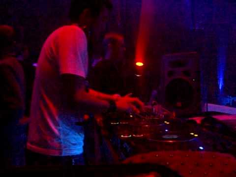 Plastik Funk @ NACHTRESIDENZ Düsseldorf PLASTIK FUNKTASTIK