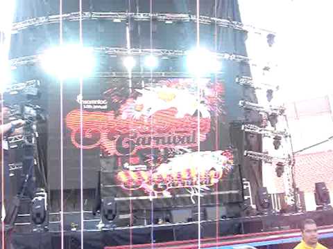 Dada Life---KLF 3am eternal/Unleash the fucking dada (part 2) @ EDC 2010