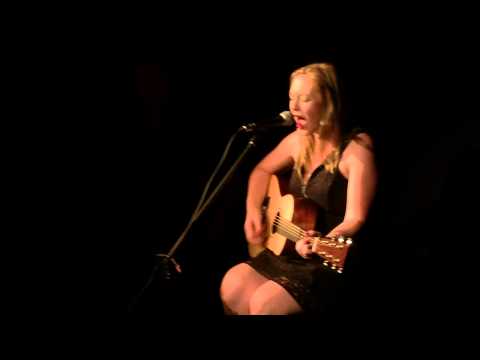 Kristy Cox & Travis List - That's Where The Faith Comes in