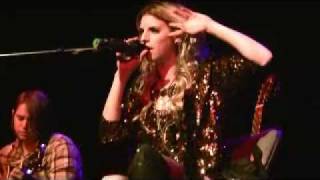 Automatic Loveletter performing Don't Let Me Down