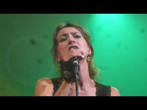 Gwennyn - Bravig (Live Festival Interceltique Lorient 11-08-2017)
