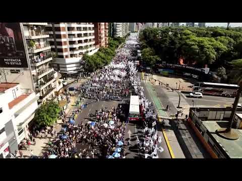La Campora marcha hacia Plaza de Mayo