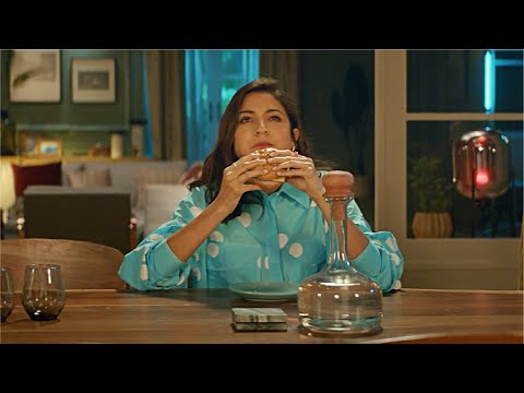 Unveiling the Sensational Plant-Based Banned Burger Patty: Anushka Sharma's Verdict!