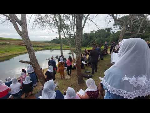 Hino 406-Glória ao grande e poderoso Deus | Batismo no assentamento São Francisco-PR