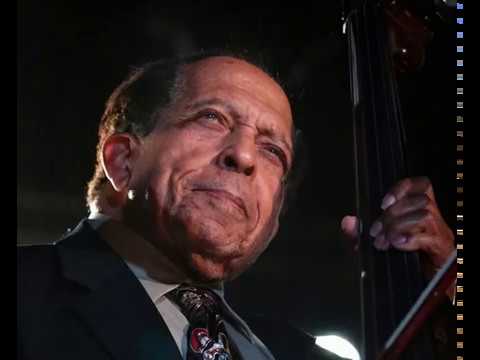 Africa Viva - Israel López  "Cachao"