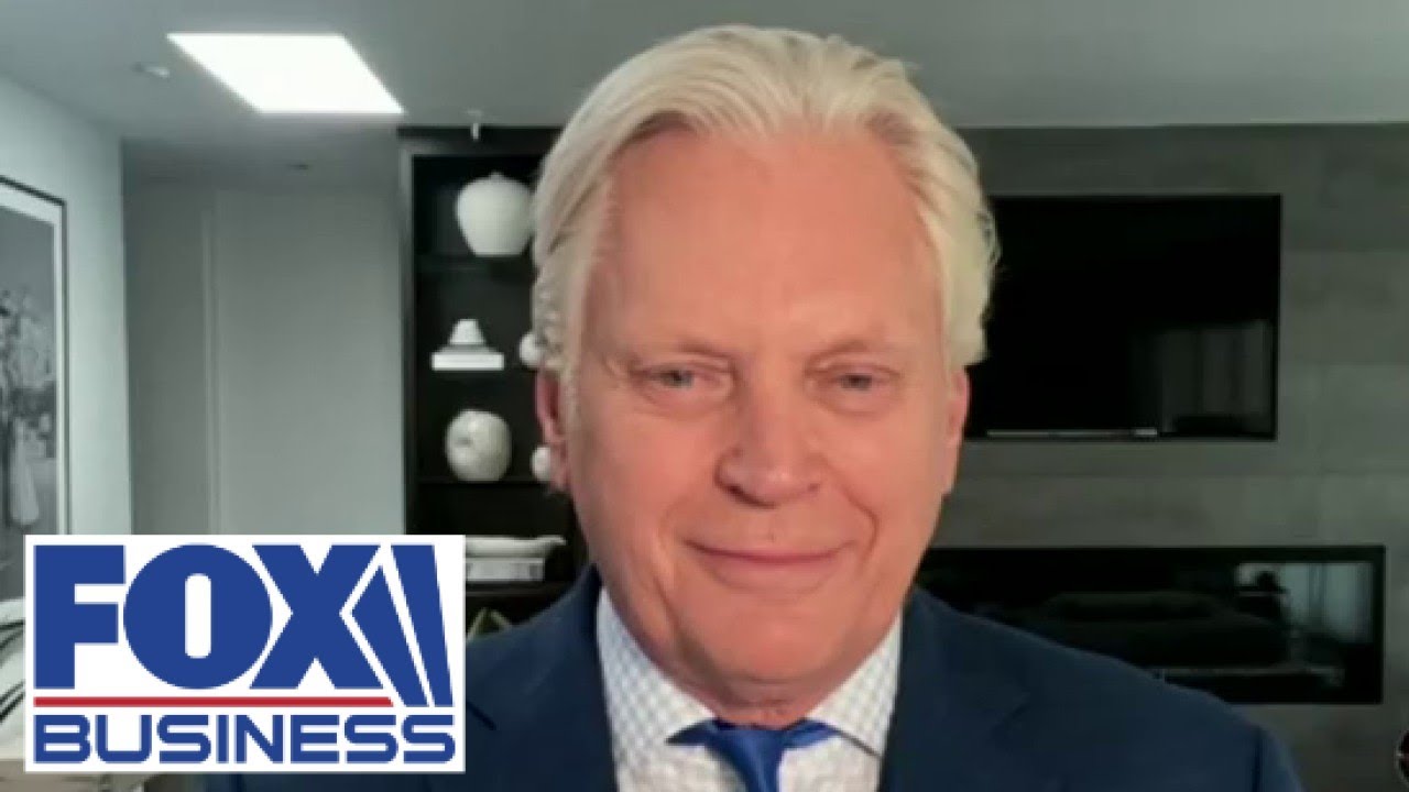 The bull market will keep roaring next year, expert reveals