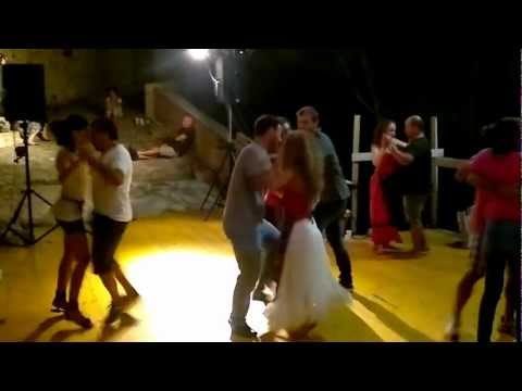 Poggio Canoso ballo e beneficienza alla festa delle canestrelle.