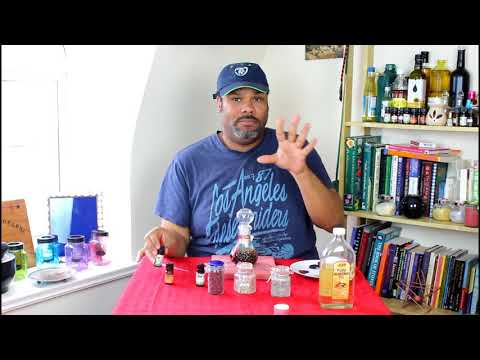 DIY, Witch! Love Oil for women to attract men