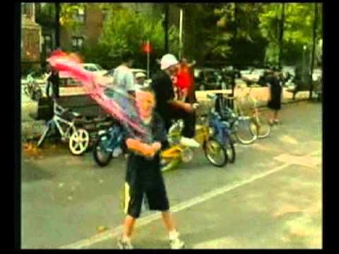 LORDZ OF BROOKLYN - HEY DJ