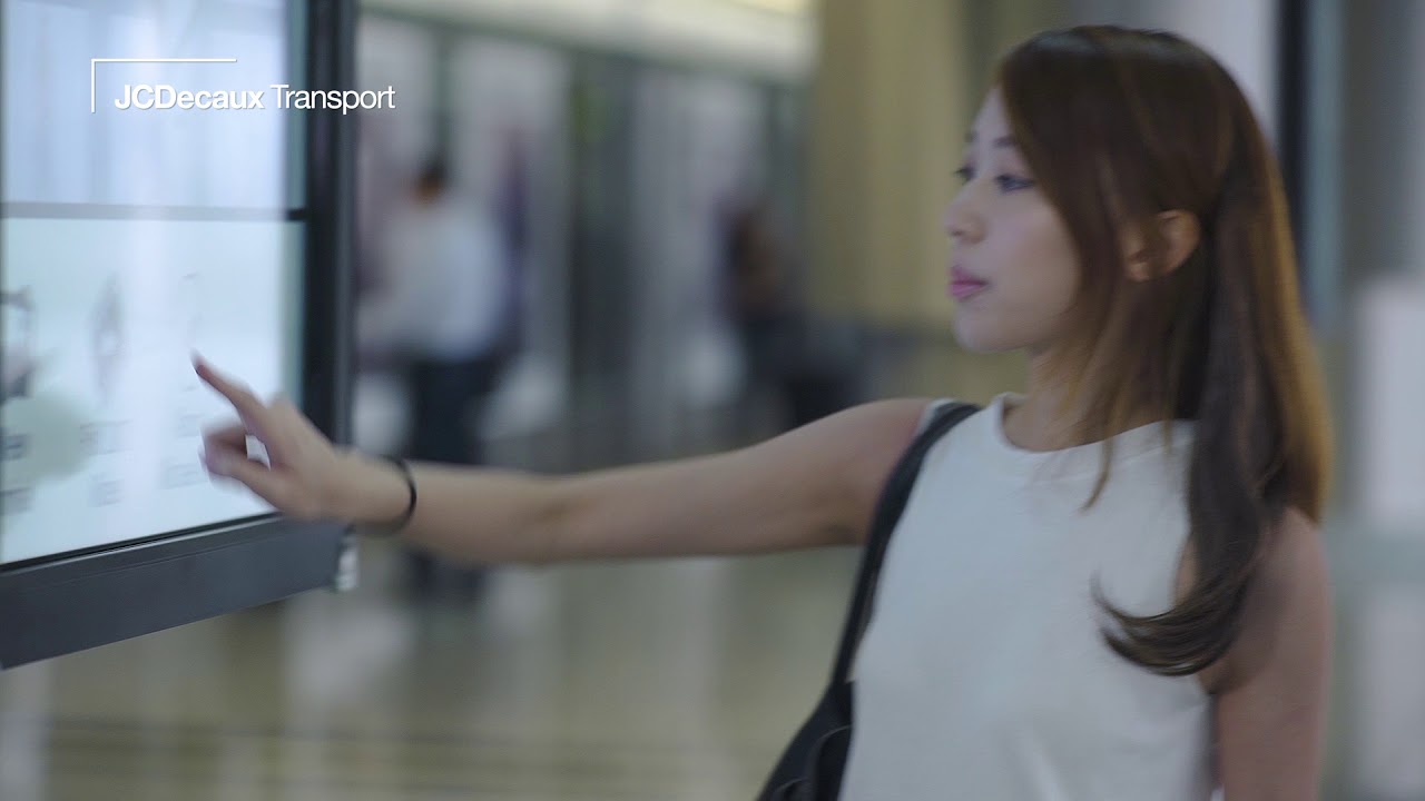 JCDecaux Transport (Hong Kong): Michael Kors Whole Platform Domination in Airport Express