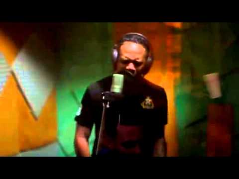 Jhon Distrito Ft Yeti y J3 grabando (Pueta pa mi) en JC STUDIO