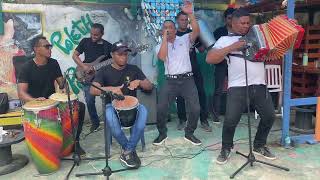 Video de Grupo Vallenato Dinastía y Talento