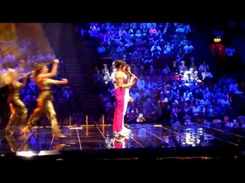 Måns Zelmerlöw and Petra Mede - Love Love Peace Peace at the Family Final of Eurovision 2016 (live)