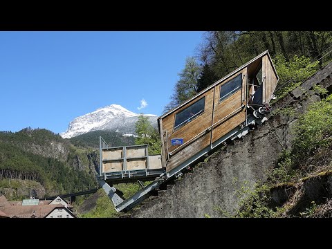 Standseilbahn im SBB-Kraftwerk Amsteg (CH)