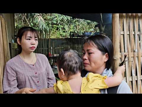 The girl was very sad to have to leave her child with Yen Chi while she went to earn money