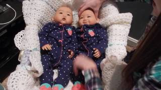 Changing Reborn Baby Twins Mei and Su-Lin For Valentine&#39;s Day! 15 Days Until Valentine&#39;s Day!