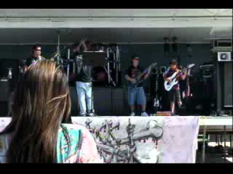 Tseem Tos: Nou Ting & BlackBone