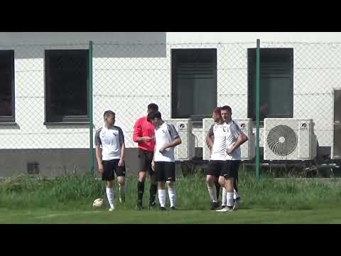 KUKS LASKOVIA 0-5[0-3] LKS JODŁOWNIK