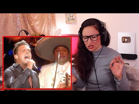 Vocal Coach Reacts - Luis Miguel - La Bikina