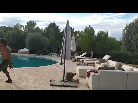 Cala Vadella Ibiza jugando al basket en la Villa un 21/9/21