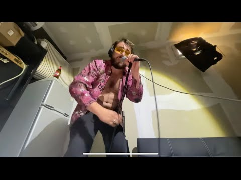 NELLO TAVER - SCASSI IL CAZZ* FREESTYLE prod. Locked (Video Ufficiale)