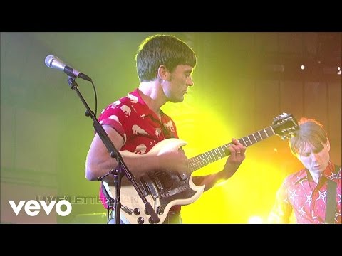 Franz Ferdinand - Bullet (Live on Letterman)