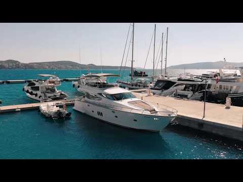 Elegance 60 Fly Garage "Lifestyle 1"