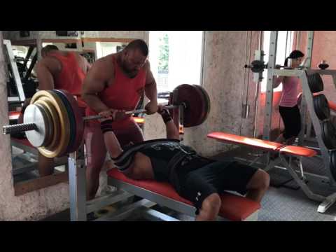 Bench press 200kg hardcore Wiejowski Ladislav posilovnalanik