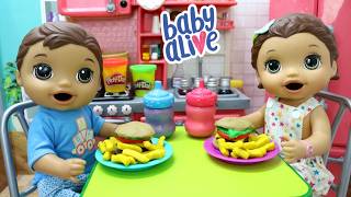 LAURINHA E FELIPINHO COMENDO LANCHINHO DE MASSINHA