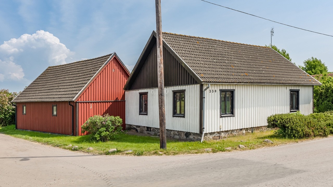 90 m² Villa på Välingevägen 330 Helsingborg-Välinge Helsingborgs kommun - video