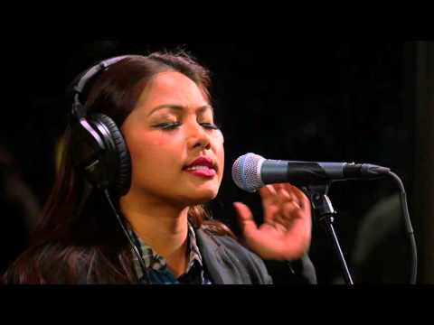 Dengue Fever - Uku (Live on KEXP)