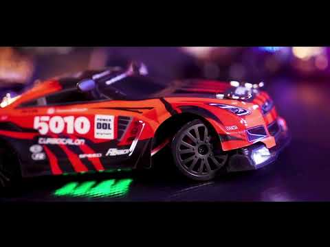 thl 1:24 4WD RC Drift Car with 2.4GHz Remote,40m Range, 2-Speed, LED Lights