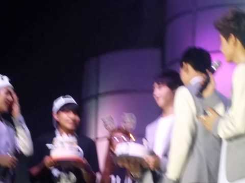 GOT7 Introduction and JB Birthday Surprise KCon6 Philippines