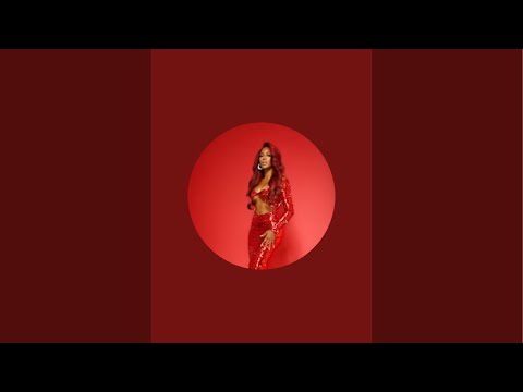 Kenya Moore is live!