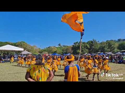 Lovongai group dancing to the beat