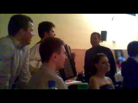 Rusínský ples v Praze 2012 - do biloho rana tanec i spivaňa