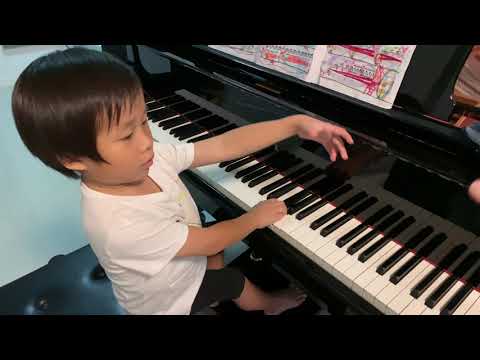 Gillock Fountain in The Rain (Harbour)