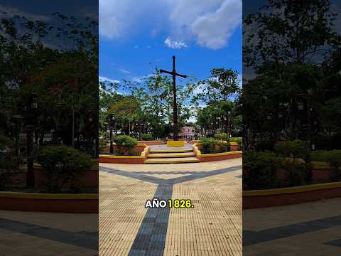 Totalmente Diferente LA PLAZA DE LOS GUARAYOS