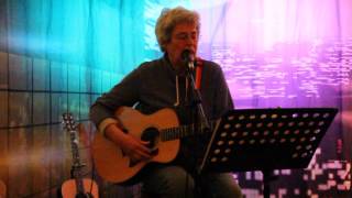 Mythical Kings And Iguanas                   Performed By Carol Cartwright