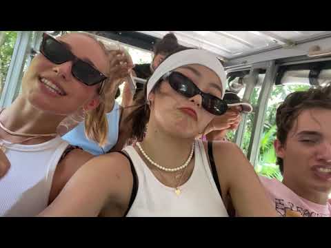 It's A Golf Cart Party!!