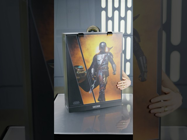 Vídeo relacionado con Star Wars: The Mandalorian Grogu Cute Pastel Box Up Camiseta