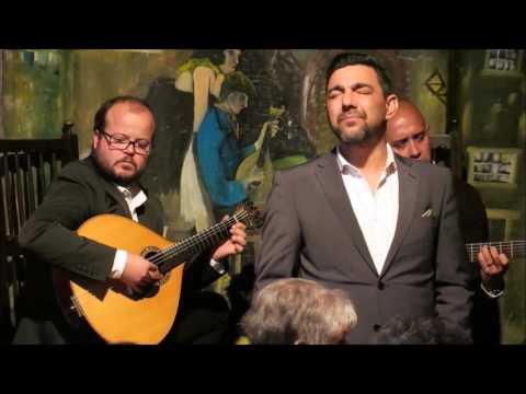 Pedro Galveias - "Esquina de Rua"