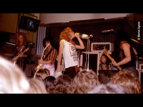 Video thumbnail for Stranded in the Jungle [Paris le Trash]