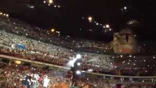 One Direction - Directioner sings Half A Heart for surprise 1D and  Harry shhh and scream 29/6/14