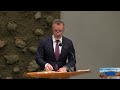 Bergkamp wordt GEIRRITEERD door Van Haga: "Boeren worden UITGEROOKT door de overheid!"