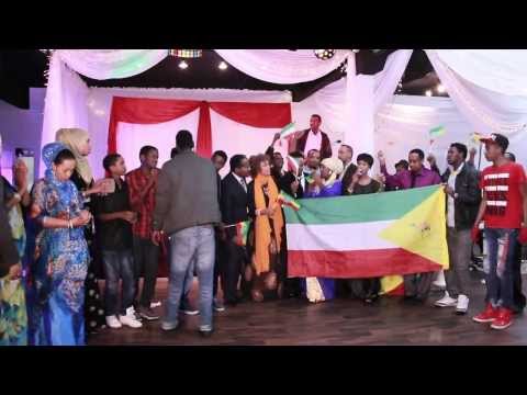 hees isku soo baxeenuna