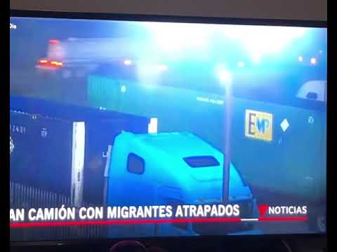 Llamada al 911 80 inmigrantes atrapados dentro de una pipa